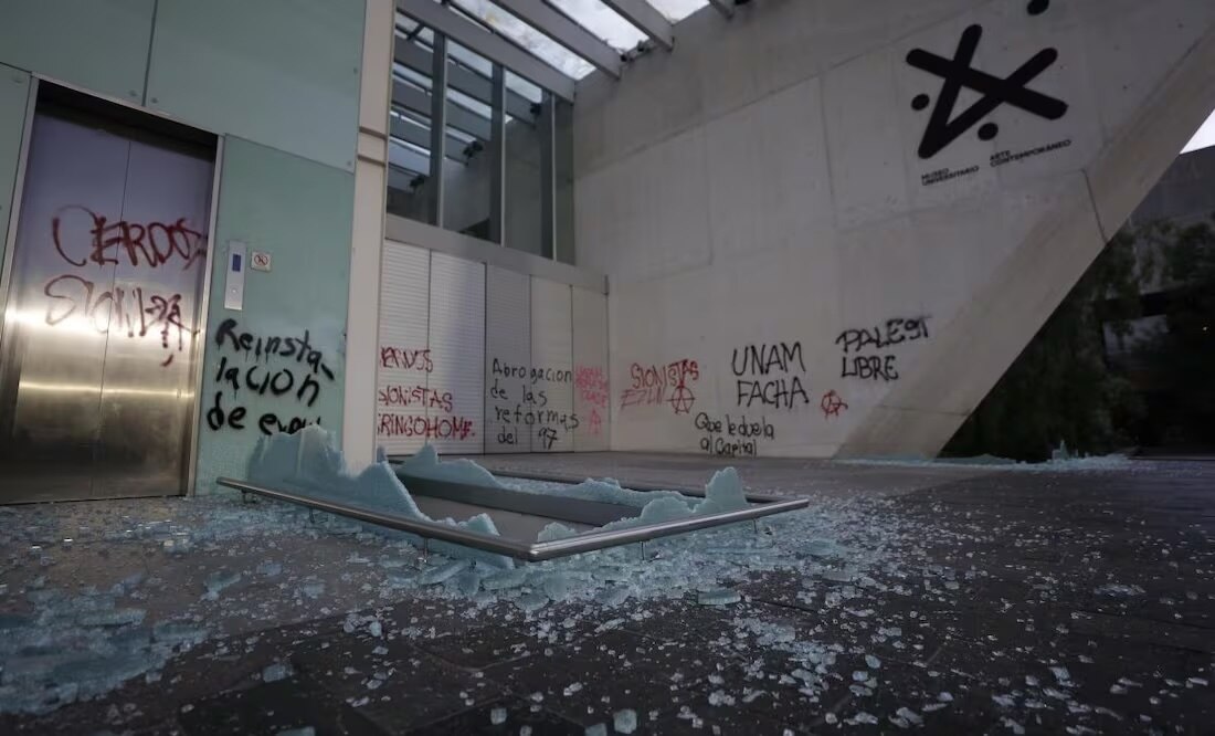 UNAM condena vandalismo en MUAC y Librería "Julio Torri" en marcha antigentrificación; alista denuncias