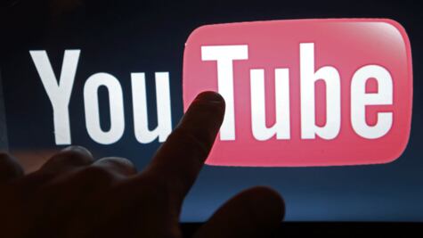 Piden investigar y multar a YouTube por violación de privacidad infantil