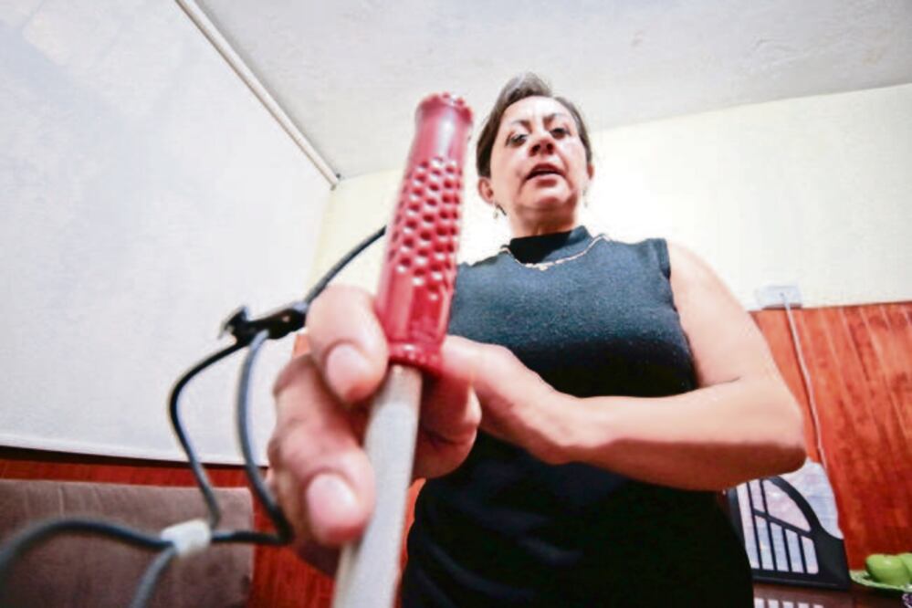 La Escuela para Ciegos y Débiles Visuales de Querétaro recibe aproximadamente 120 alumnos por día, quienes pueden tomar diversos cursos y talleres. (FOTO: VÍCTOR PICHARDO)