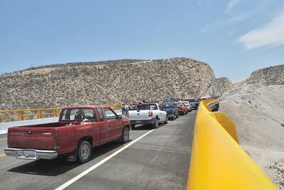 EPN y JCR negocian mayor apoyo a obras