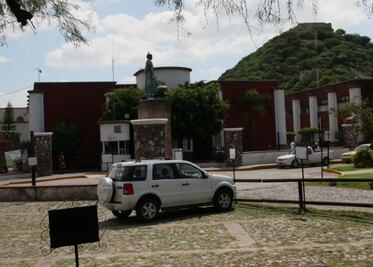 Denunciarán faltantes de mobiliario