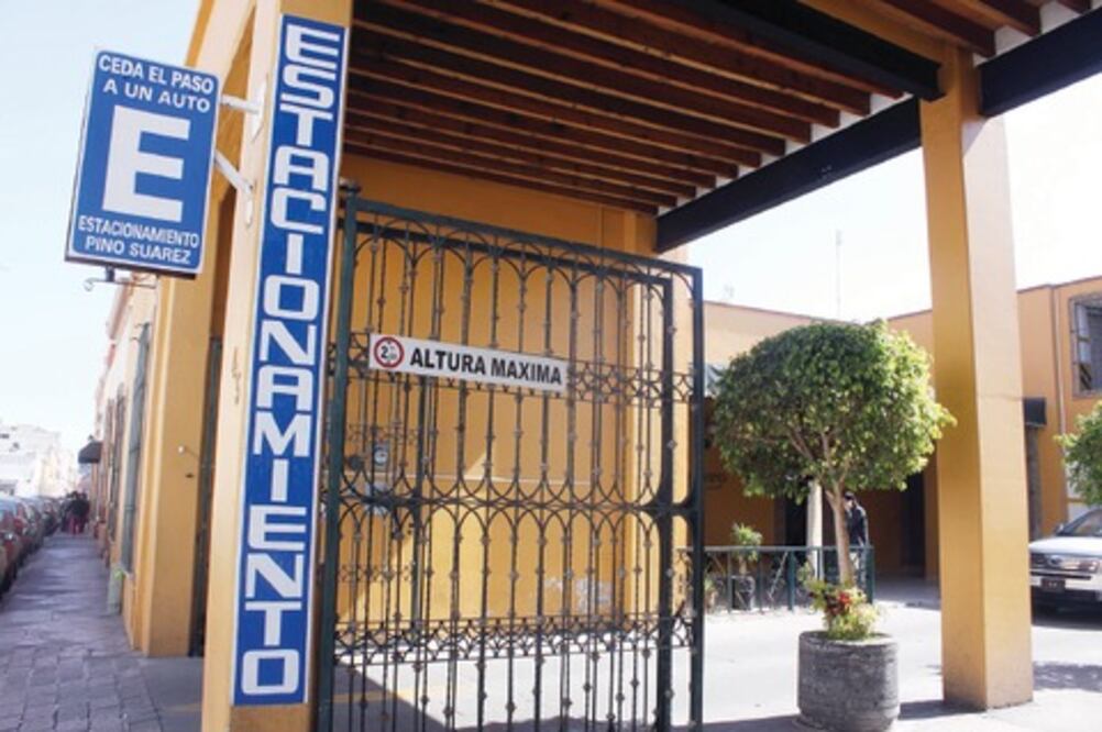 Sube la tarifa de estacionamientos