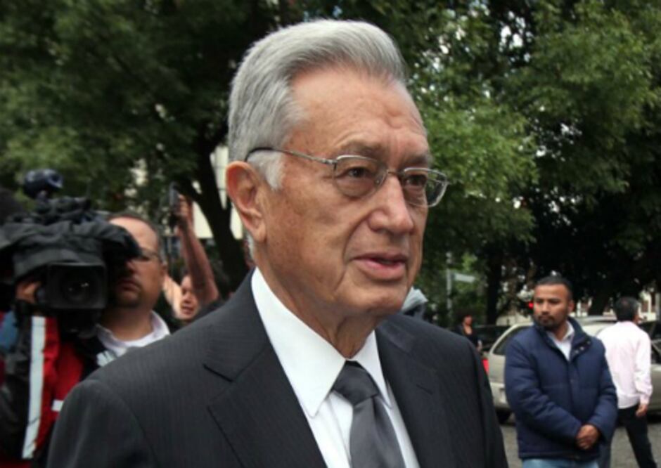 Reformas son base de engaños: Bartlett