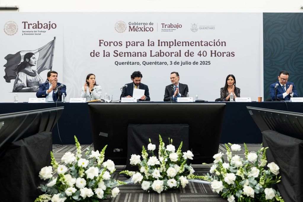 Mauricio Kuri encabeza foro sobre la reforma laboral