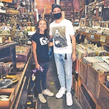 #FotoNota| Rubén Albarrán, de visita en Querétaro 