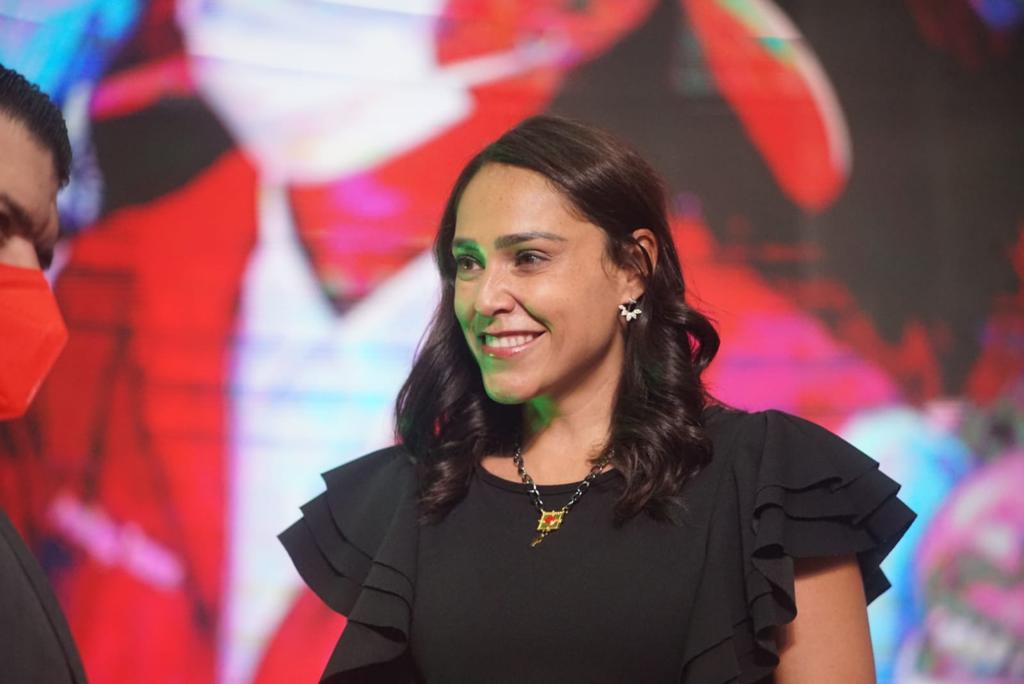 “Gobierno federal raya en  dictatorial”