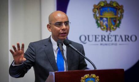 Dispuesto Marcos Aguilar a someterse a consulta ciudadana