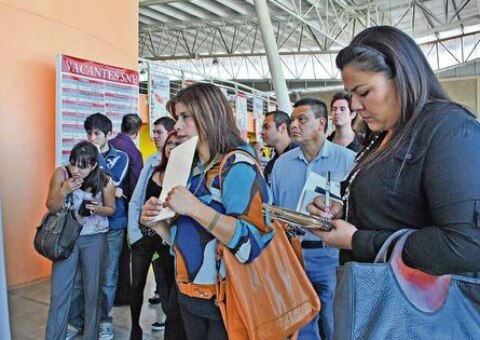 Estiman 600 empleos en feria de reclutamiento
