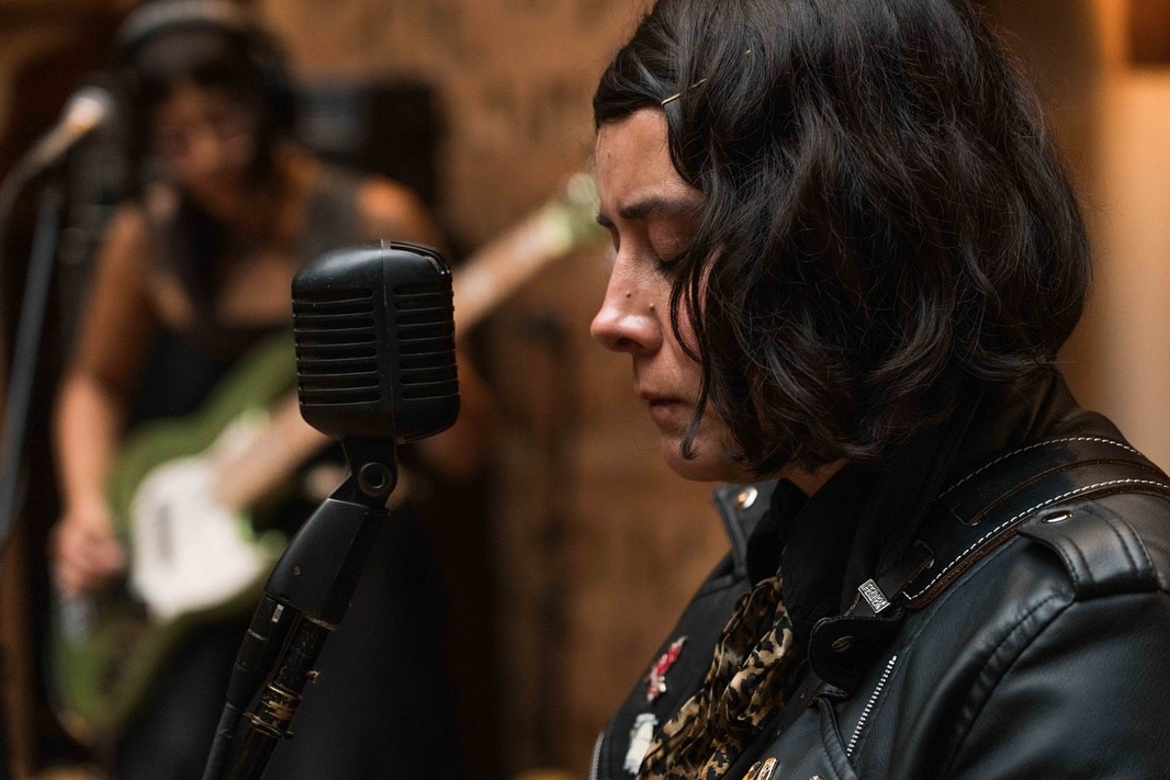 Elis Paprika lanza el tema musical “Me Siento Morir”