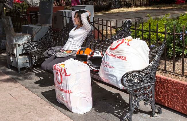 Corregidora busca evitar bolsas de plástico