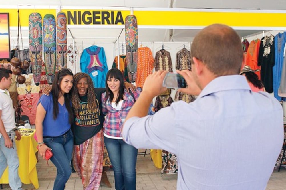 Difunden cultura  y arte de  70 países