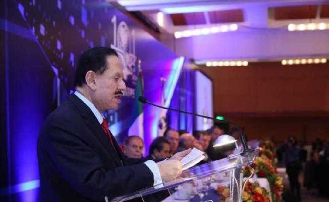 El Licenciado Juan Francisco Ealy Ortiz, Presidente Ejecutivo y del Consejo de Administración de EL UNIVERSAL, dijo que, a 101 años, El Gran Diario de México se mantiene a la vanguardia a través de sus plataformas digitales (LUCÍA GODÍNEZ. EL UNIVERSAL)