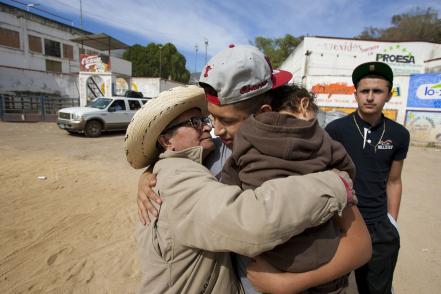 Revés a Trump beneficia a migrante