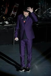 A sus 68, Sabina rockea con humor y picardía