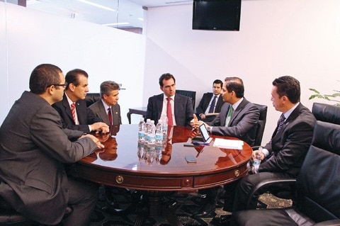 Tonatiuh lleva propuestas al senado