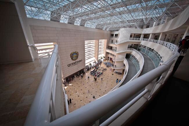 S&P advierte posibles riesgos financieros