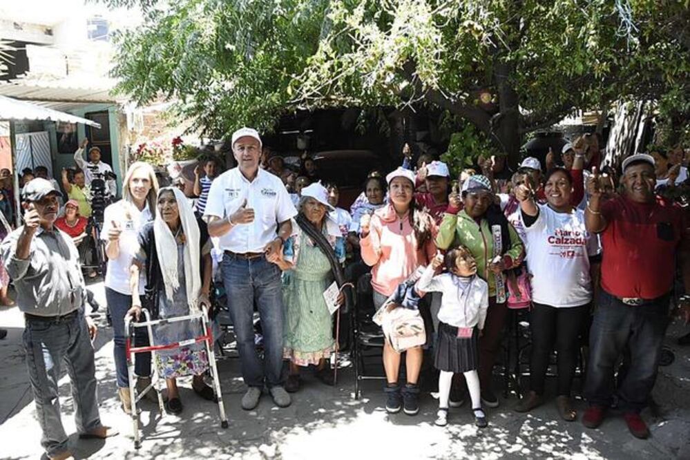 Visitó las localidades de San Rafael, San Gabriel, San Pedro y San Miguel Amazcala, donde presentó sus propuestas.  FOTO: ESPECIAL