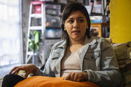 Vanesa perdió las piernas, tras solicitar cambio de método anticonceptivo en IMSS Querétaro