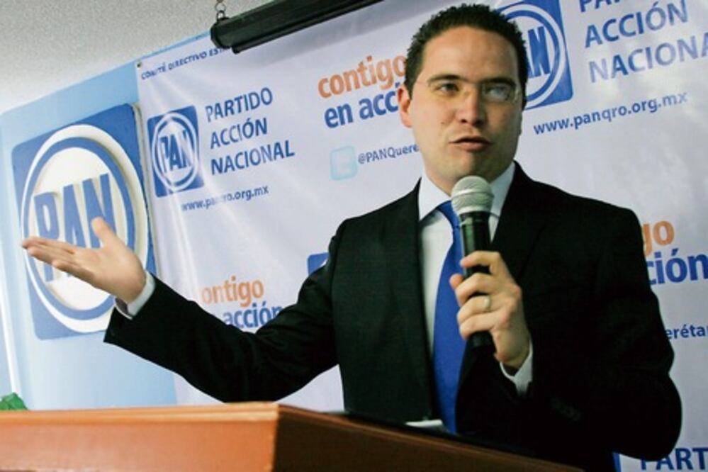 Aplazan ratificación de Báez en el PAN