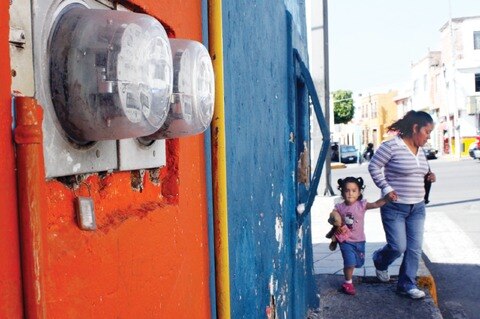 Prepago reduce consumo de luz