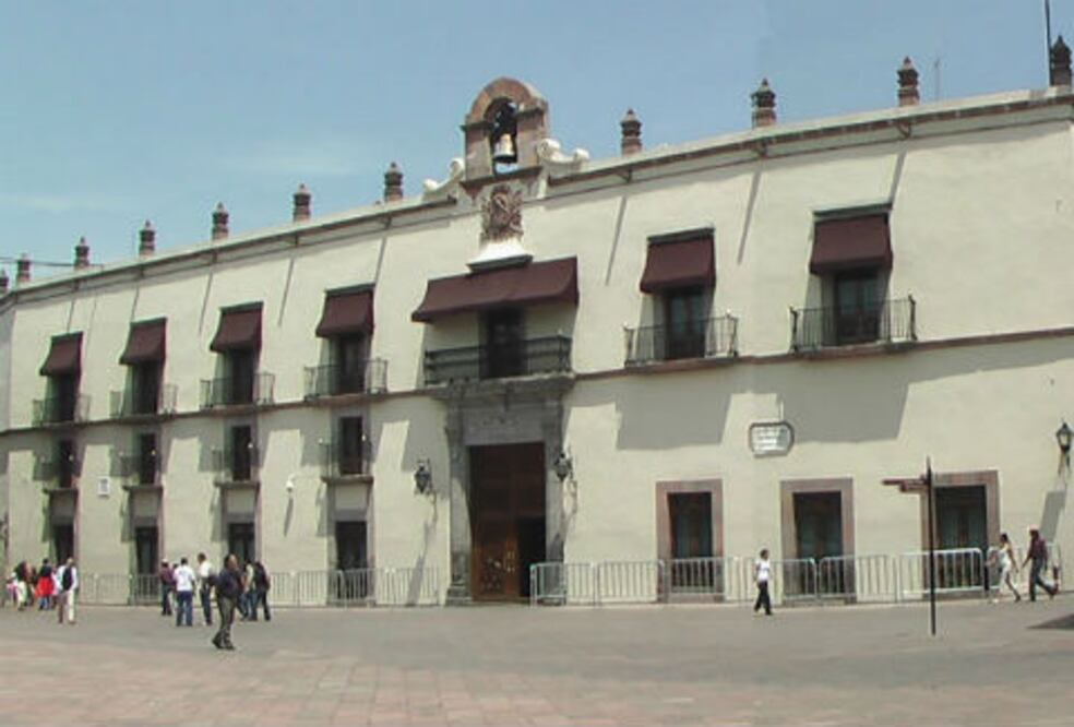 Detiene PGJ a defraudadora 