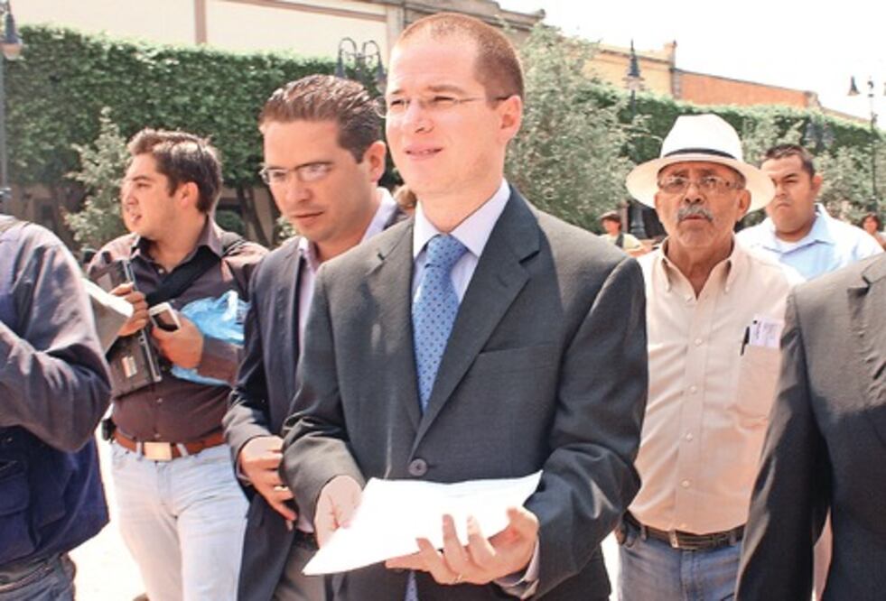 Llama Anaya a panistas  a la unidad y la mesura