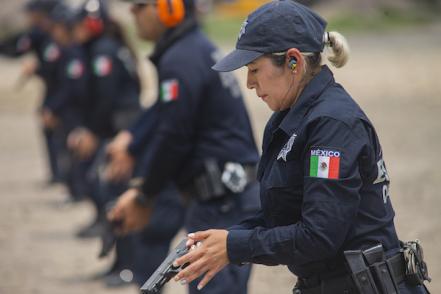 Isabel Pérez, oficial queretana, ganó medalla de oro en el Campeonato Nacional de Tiro Policial