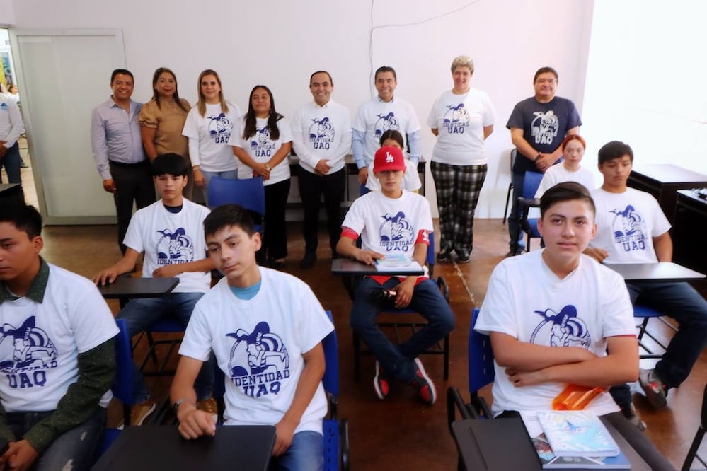 Estudiantes Charco Blanco Corregidora