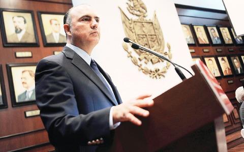 Calzada se reúne con embajador de Francia