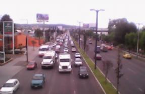 Registran carga vial en regreso a clases