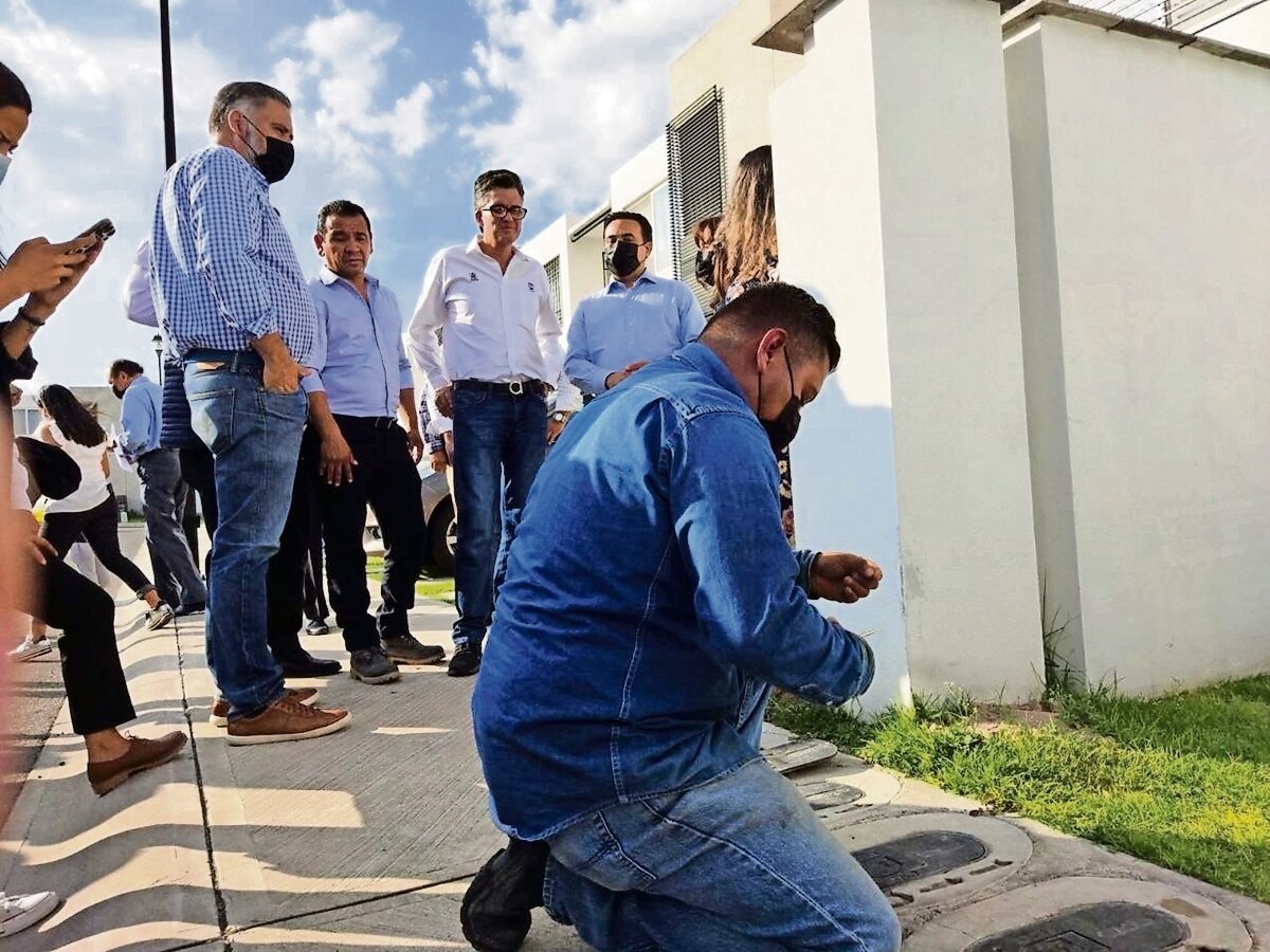 Se pierde 40% del agua en robo y fugas