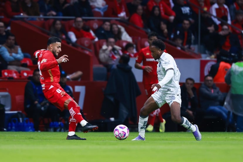 Toluca golea sin piedad a Querétaro