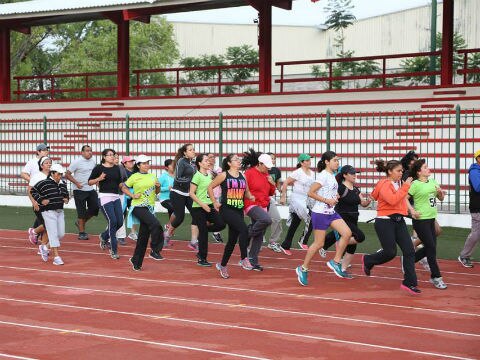 Corredores decididos a cumplir su meta