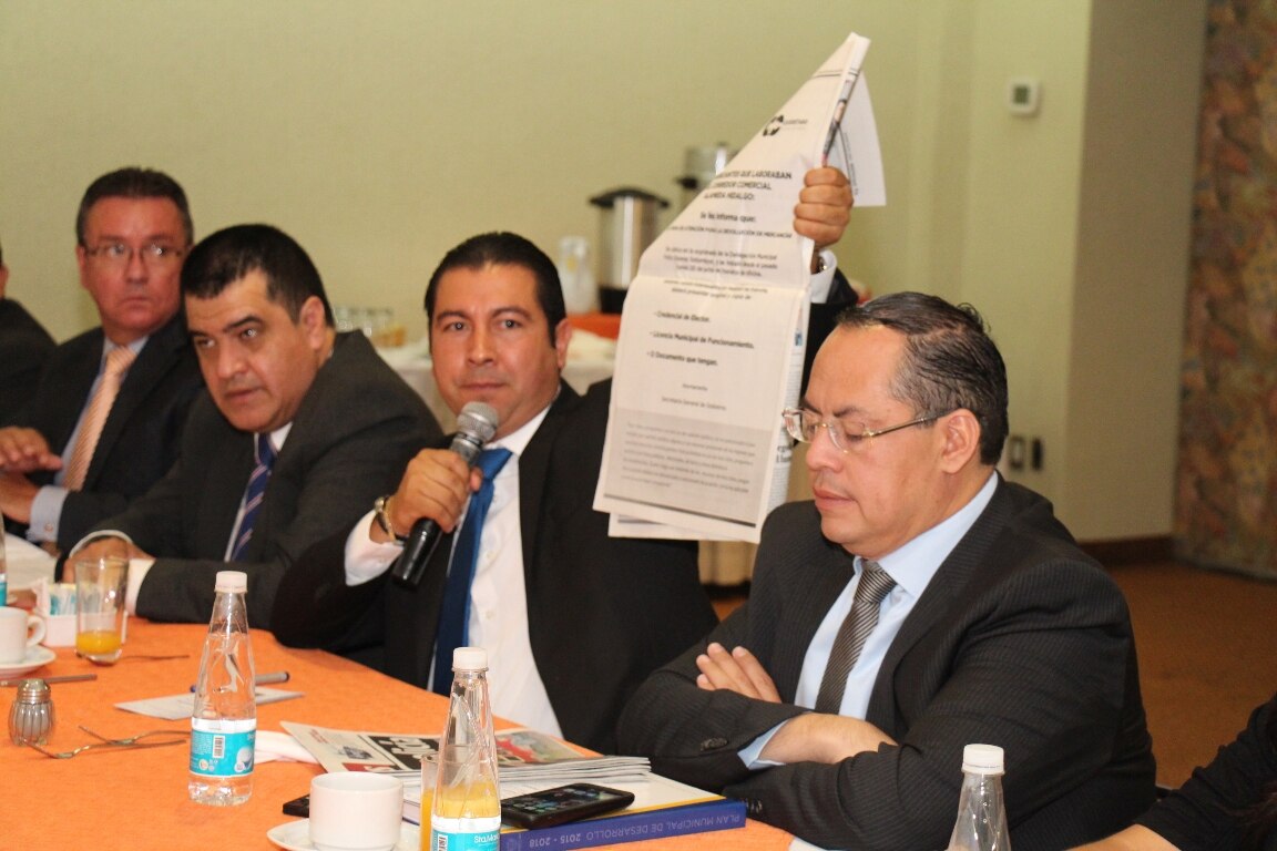 Preparan Municipio y CALEQ convenio para defensoría pública