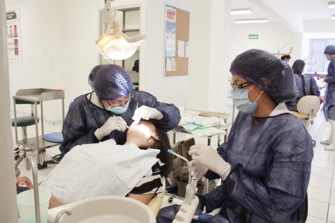 Con caries, 80% de pacientes de UAQ