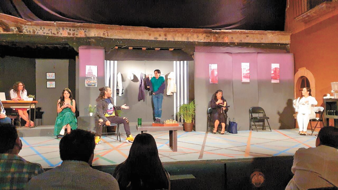 Cómicos se une al apoyo de la vacuna anti Covid