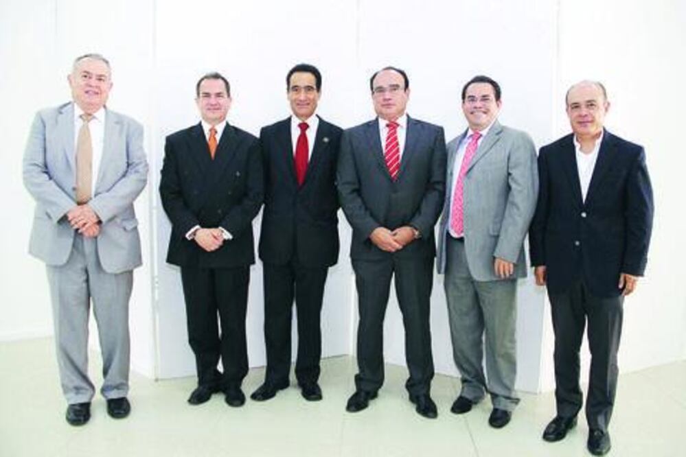 Buscan ser modelo en capacitación