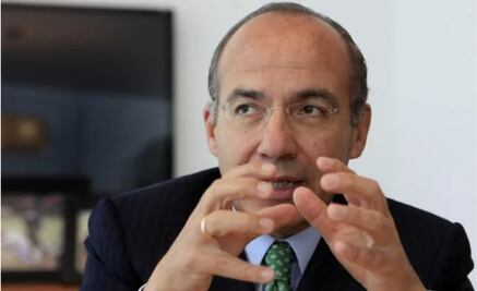 Calderón pide a AMLO cancelar eventos y posponer censo del Inegi