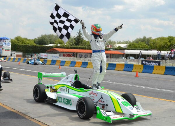 Se calienta la Catedral del Automovilismo