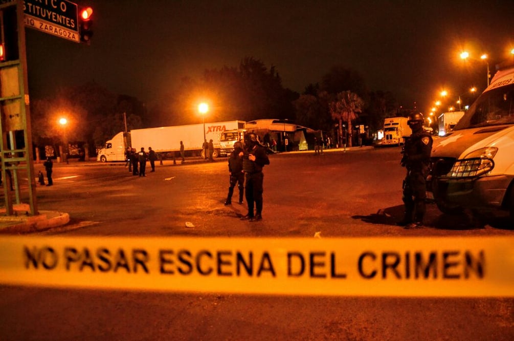 Retiran puestos ambulantes de la Alameda