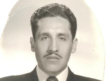 Celebra 50 años de vida académica Gregorio Solorio