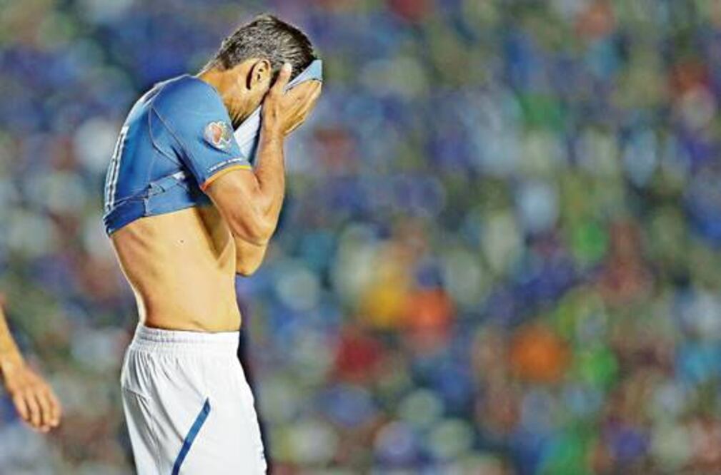 Cruz Azul no cambia el guión; otro fracaso