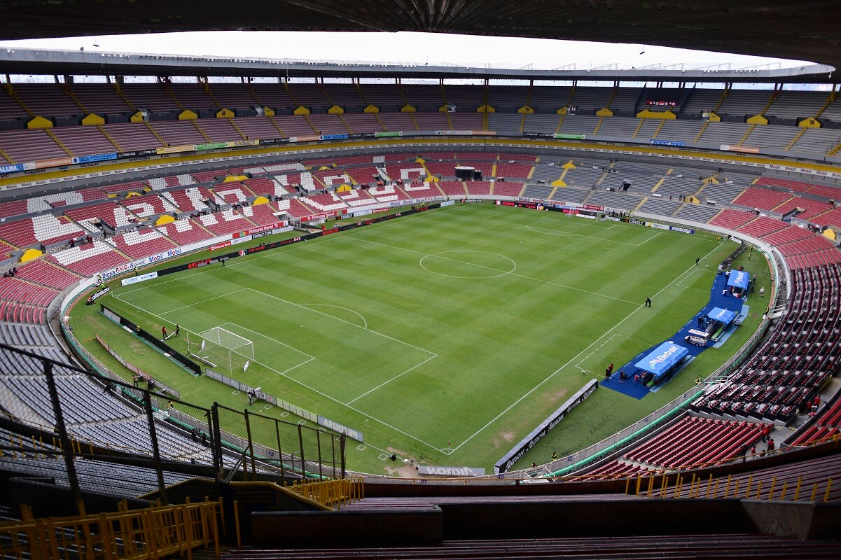 En un partido de alto riesgo, Gallos Blancos enfrentará al Atlas en el estadio Jalisco