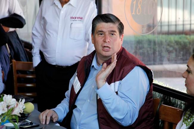 “Pronto, para hablar de un candidato a gobernador”: Carlos Peñafiel  