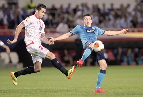 "Doble H" da la cara tricolor