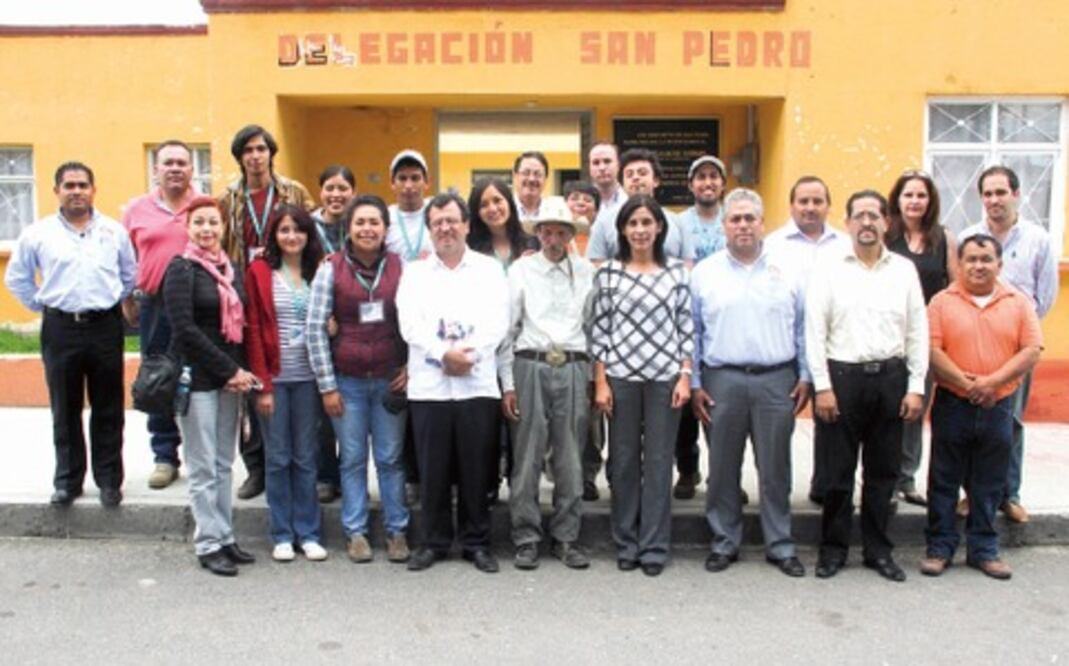 Visita rector Amealco y Huimilpan