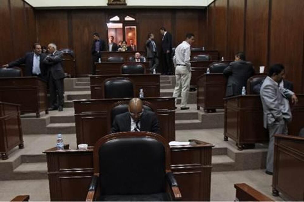 Sin definirse sucesor en Mesa Directiva