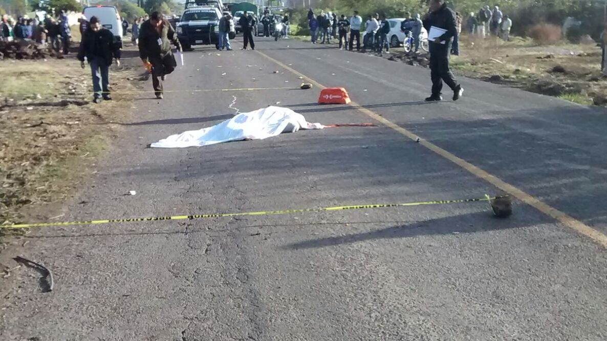 Embisten a motociclista