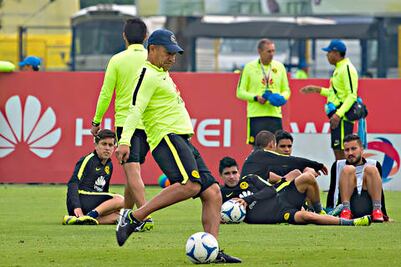 “Falta fuerza sindical”