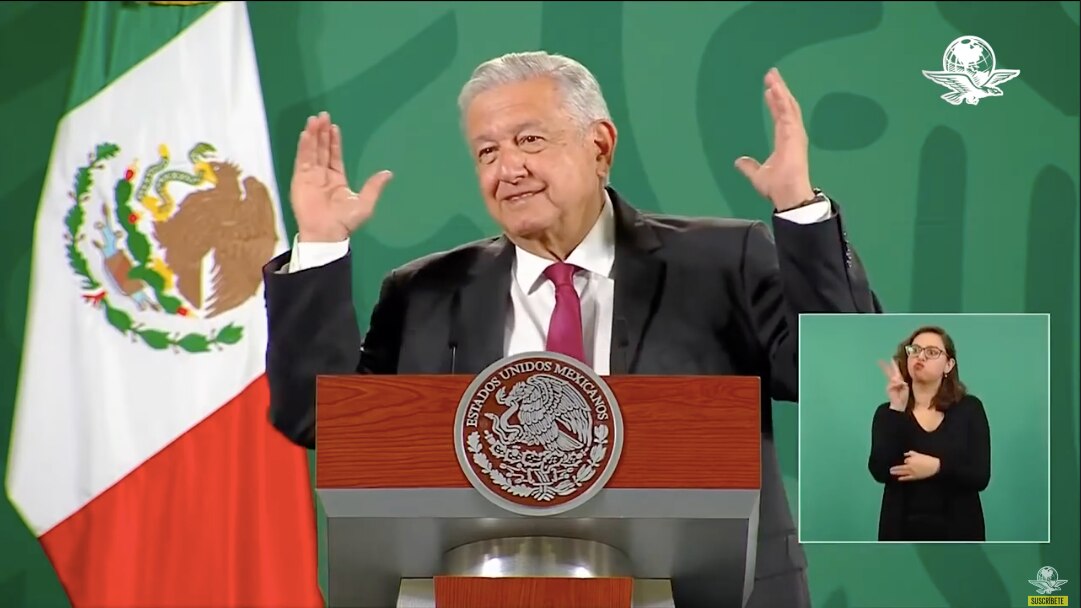 Está muy enojado, debe tener sentido del humor, dice AMLO a “El Jefe Diego”
